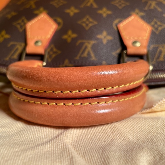 🔥Louis Vuitton Alma with Shopping Bag, Dustbag and PM Authentication! - Picture 4 of 16